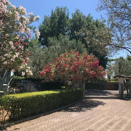 Apartamento Nocciano Appartamento Villa Badessa